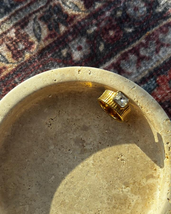 Injila Ring