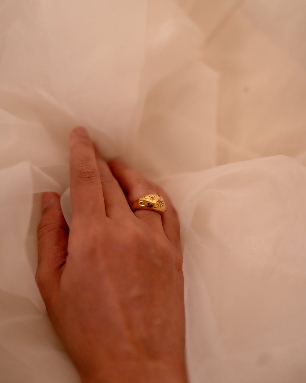 Amara Ring